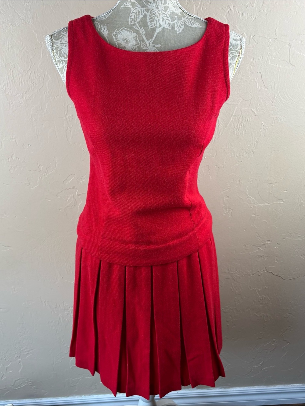 Vintage Young Timers Red Wool Drop Waist Pleated Dress Sleeveless Women’s Size 6